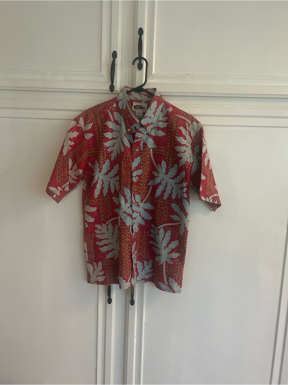 reyn spooner Red and Light Blue Tropical Button-Down Shirt
NWOT